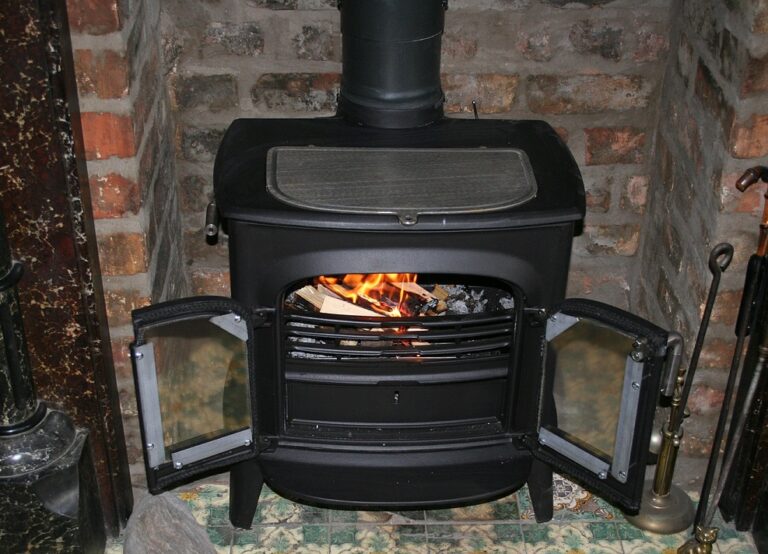 fireplace, wood burning stove, flame-195296.jpg