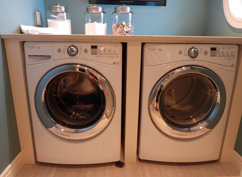 washing machine, dryer, laundry-902359.jpg